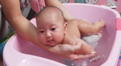 Dịch vụ tắm bé tại nhà Hà Nội uy tín, chuyên nghiệp