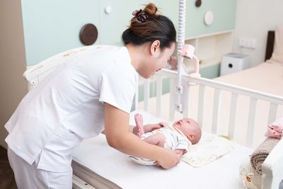 Bí quyết rèn trẻ sơ sinh tự ngủ không thể bỏ qua