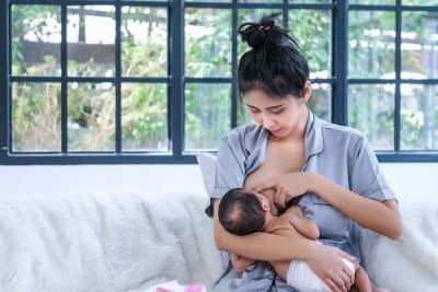 Top 6 nguyên nhân tắc tia sữa nhiều mẹ thường mắc