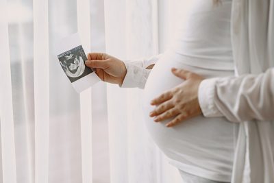 Tam cá nguyệt thứ 2, đừng quên làm điều này để thai nhi khỏe mạnh